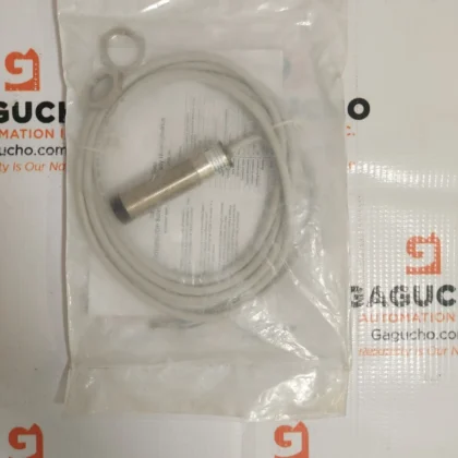 Allen-Bradley 42CM-P2MPB-A2 /A 18 MM CYLINDRICAL 18 MM METAL SENSOR NEW