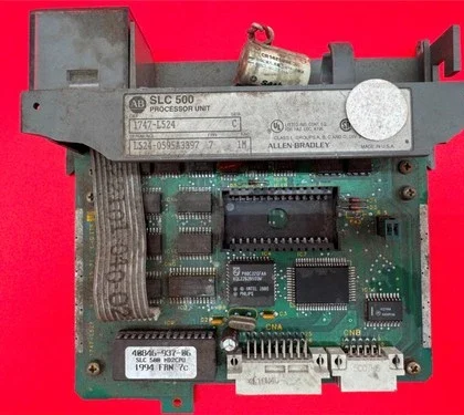Allen Bradley 1747-L524 SER C SLC 500