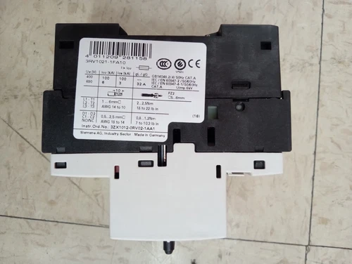 Siemens 3RV1021-1FA10 Sirius Motor Starter Contactor Circuit Breaker208 230 460
