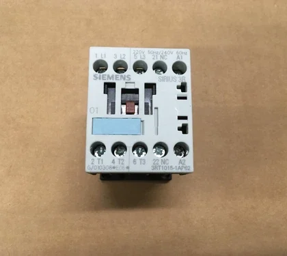 Siemens Contactor 3RT1015-1AP62