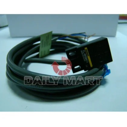 OMRON TL-W5MC1 PLC AUTOMATION INDUCTIVE PROXIMITY SENSORS NEW