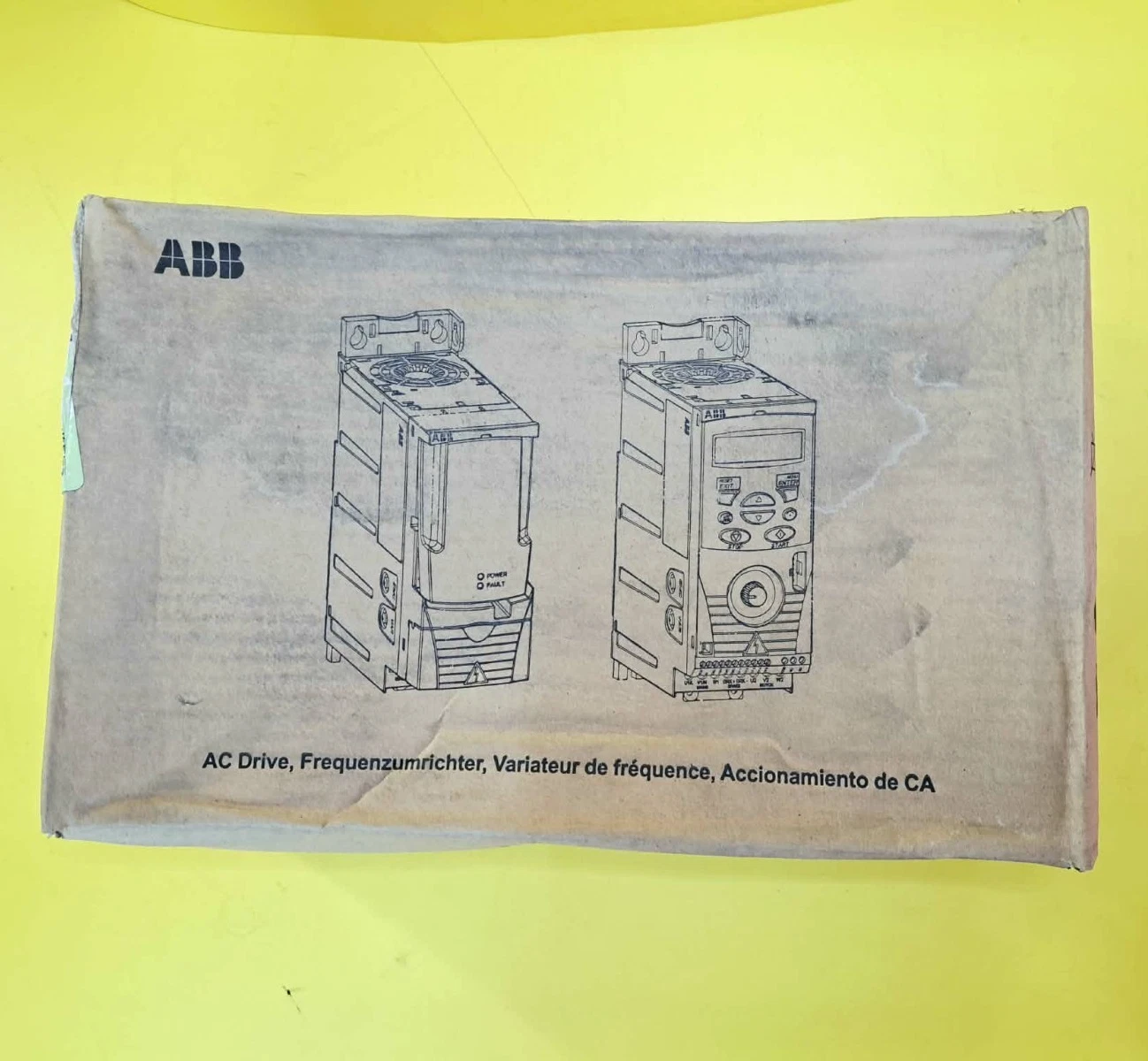 ABB ACS150-03U-04A1-4 Variador de Frecuencia