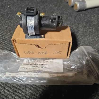 MDI DRO-120A-.25 Relé Contactor Solenoide 120 Volt