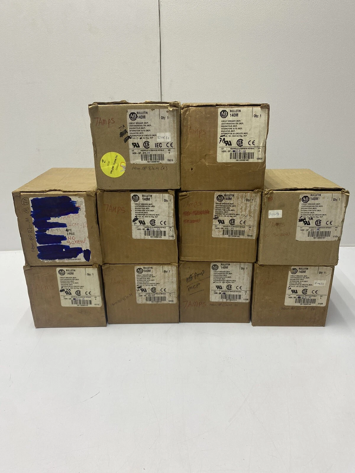 Allen Bradley 140M-18P-B70-M Interruptor Automático