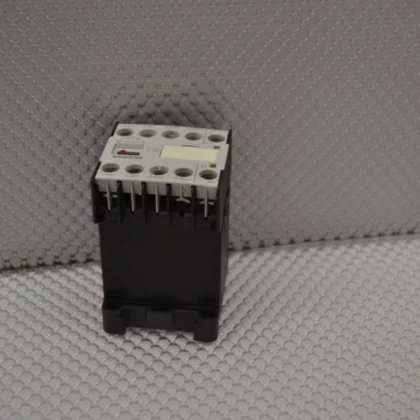 Siemens 3TH20 31-0DB4 Relé de Control