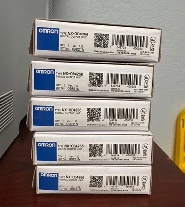 Omron NX-OD4256 Módulo I/O Digital