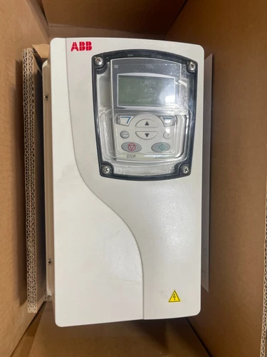 ABB ACS355-03U-01A2-4 Variador de Frecuencia