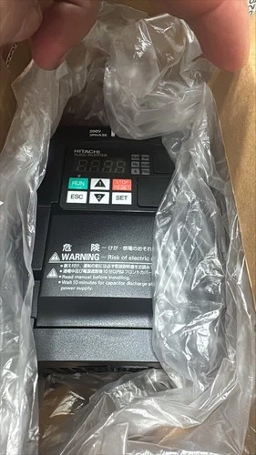 Hitachi WJ200-22LF Variador de Frecuencia