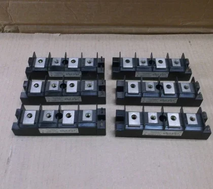 Mitsubishi TM130DZ-H Inversor