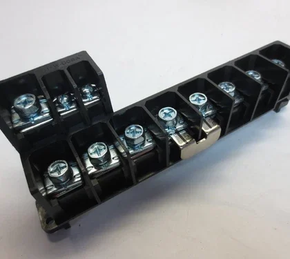 YASKAWA OTW-008A Term. Strip