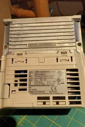 Yaskawa V1000 CIMR-VU4A0004FAA Variador de Frecuencia