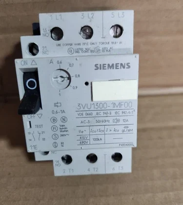 Siemens 3VU1300-1MF00 Protección de Sobrecarga de Motor