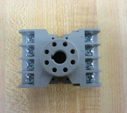 Potter & Brumfield 27E122 Relay Socket