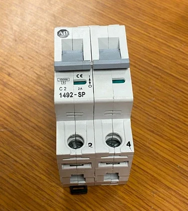 Allen Bradley 1492-SP2C020 Interruptor de Circuito