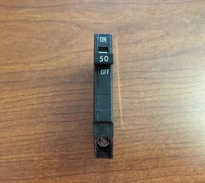 General Electric THQP150 Interruptor de Circuito