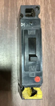 General Electric GE TED113015 Interruptor Automático