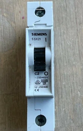 Siemens 5SX21 C2 Interruptor Automático