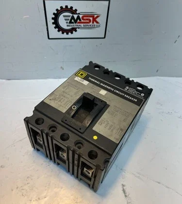 Square D FAL34015 Interruptor Automático