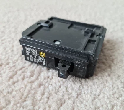 Square D QOB DP4075 Interruptor de Circuito