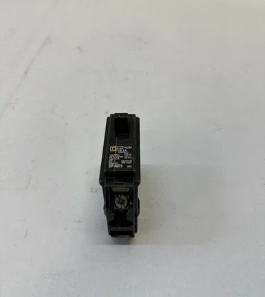 Square D HOM115CP Interruptor de Circuito Monopolar