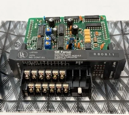 Fanuc IC610MDL116B Módulo de Entrada Analógica