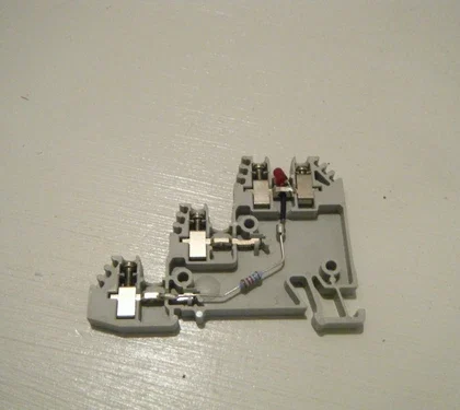 Allen-Bradley 1492-WTS3LP Terminal Block