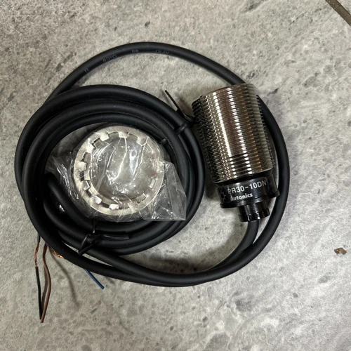 Autonics 32W420 PR30-10DN Sensor de Proximidad
