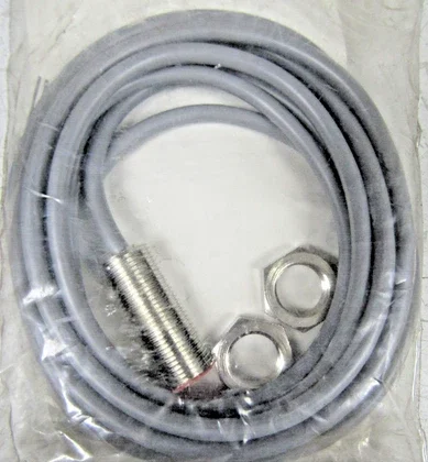 Baumer IFRM 12N1501/L Sensor