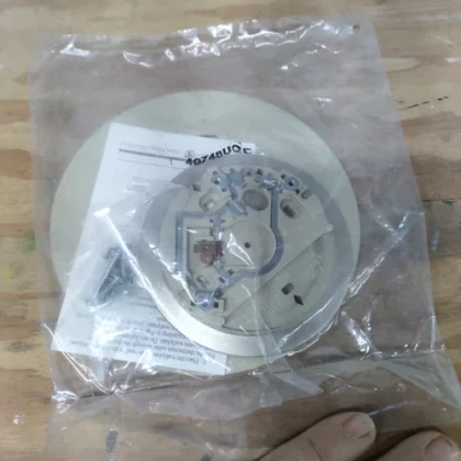 Honeywell 4074BUQ Adaptador de Termostato