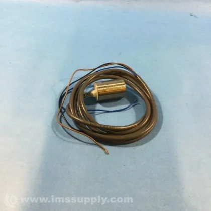 Omron E2E-X10E1 Sensor de Proximidad