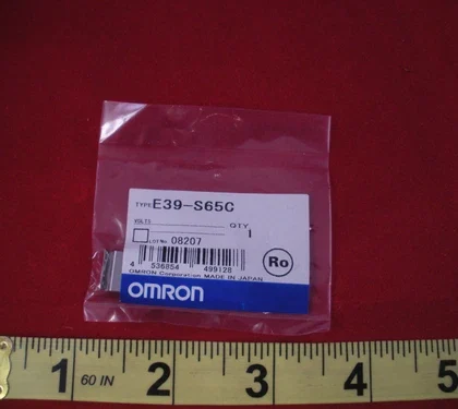 Omron E39-S65C Sensor Fotoeléctrico