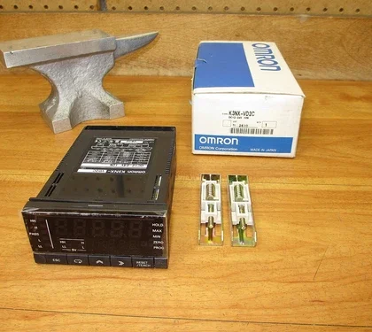 Omron K3NX-VD2C Controlador de Temperatura