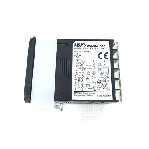 Omron E5CC-QX3A5M-003 Medidor de Temperatura