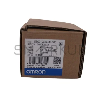 Omron E5CC-QX3A5M-000 Controlador de Temperatura Digital