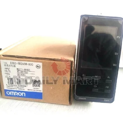 Omron E5EC-RR2ASM-800 Controlador de Temperatura