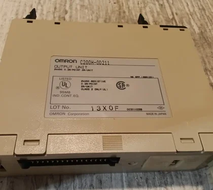 Omron C200H-OD211 Modulo de Salida